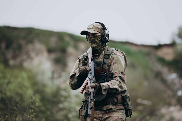 How Can Ocean Wave Energy Contribute to the UK's Renewable Targets?